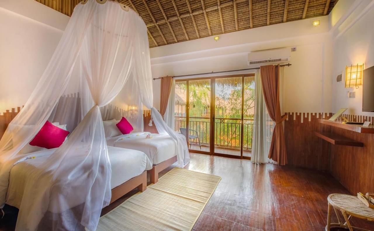 Hotel Karang Lila Bhuana Ubud Esterno foto